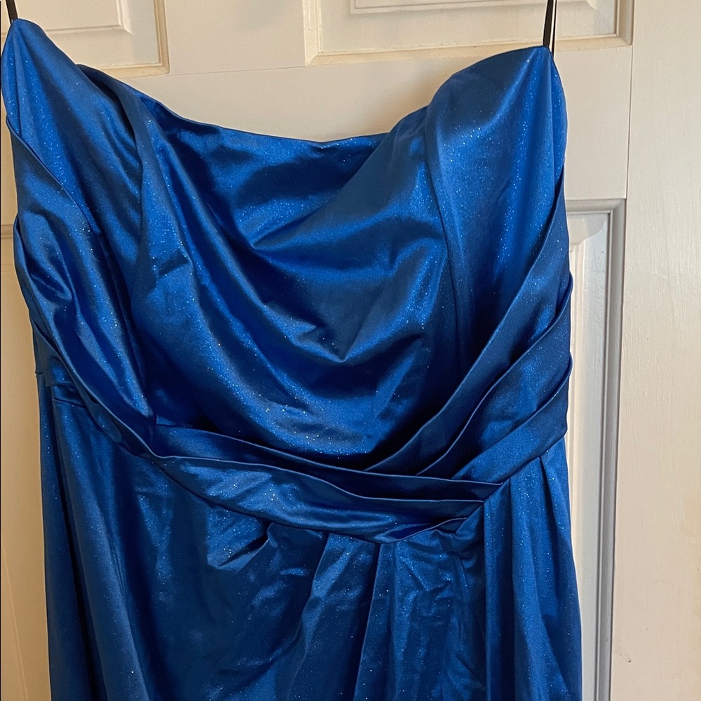 Fashion Nova Midnight Blue Satin Gown plus size brand new